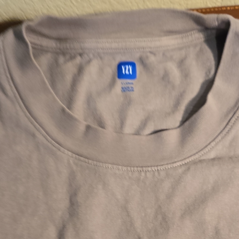 Yeezy Gap‎ Classic Gray Short Sleeve Tee - Picture 6 of 6
